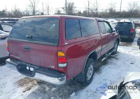 2002 Toyota Tundra Sr5 V8 z USA, uszkodzony, nr VIN 5TBRT34152S296788